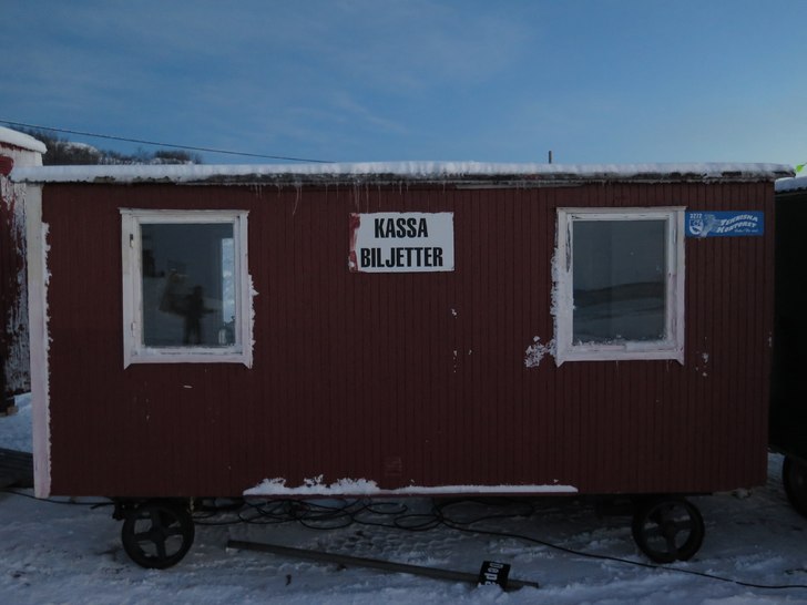 Kanske bättre köpa stighudar?. Foto: tryggve tirén.