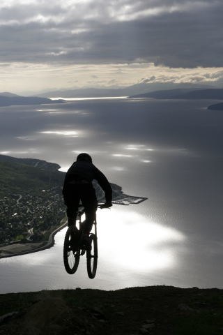 Foto: Jonas Abrahamsson. Åkare: Daniel Olsson.