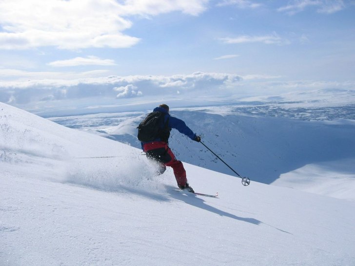 Från puder til slush i påsken..... Foto: Marius Røstad. Åkare: Bård Røstad.