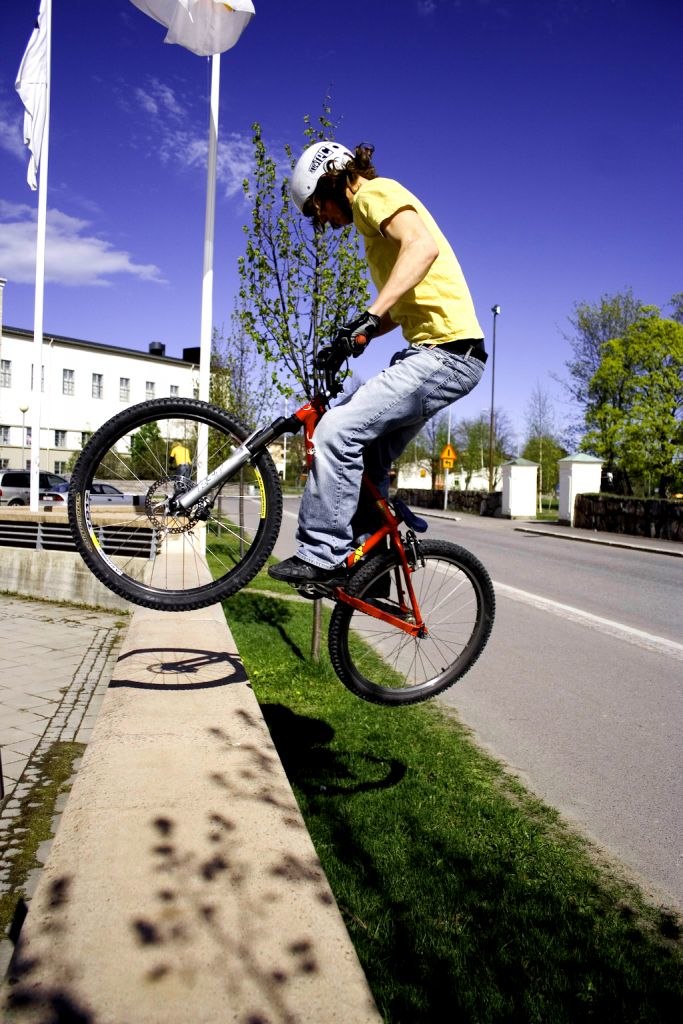270 av mur i Skellefteå. Foto: Johan Wennerström. Åkare: Jens Nyström.