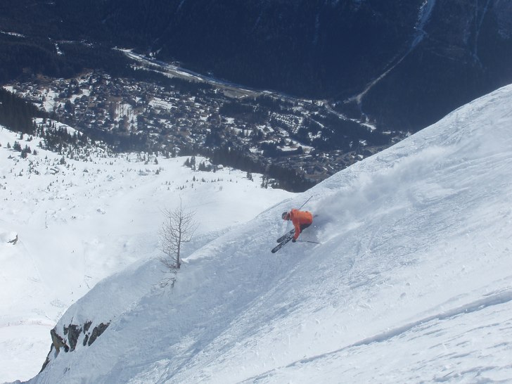 Klassisk vy över Cham. Foto: Gustav Engvall. Åkare: Mikael Lundholm.