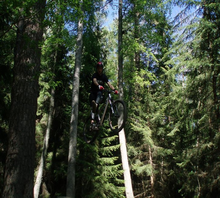 on fot can can . Foto: antron mathisson. Åkare: johan rasmussen.