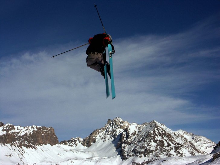 Foto: tobias. Åkare: okänd.