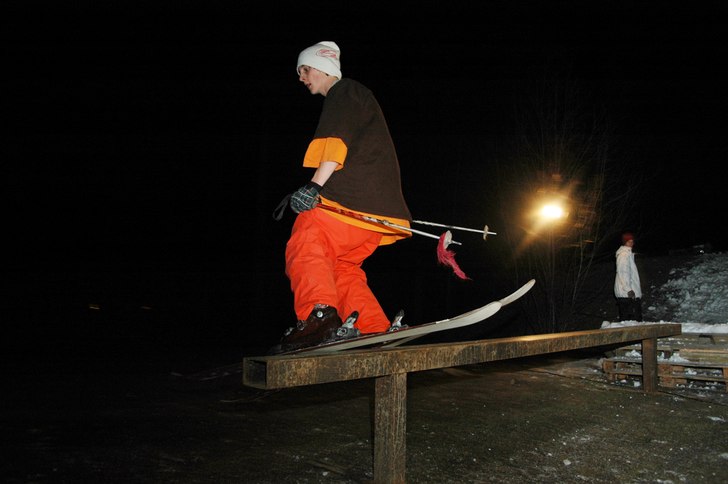 Railar med härligt folk. Foto: Marcus Borking. Åkare: F-G (Freddie Grann).