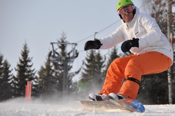 Brännvidd 135 mm, bländare 5,6
Slutartid 1/1000. Foto: Petri Hämäläinen. Åkare: Peter Nyström.