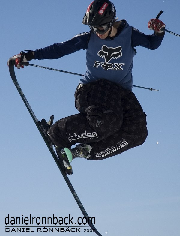 Foto: Daniel Rönnbäck. Åkare: Henrik Gustafsson.