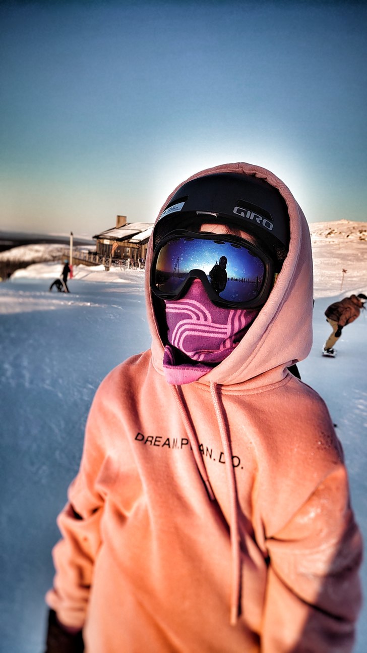 Retuscherad bild på sonen.