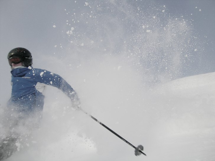 Härlig offpist=). Foto: Christian Olars. Åkare: Frithiof Djerf.