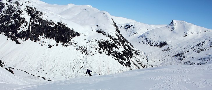 Topptur i Stryn fjällen. Foto: Christer Hällare. Åkare: Mange.