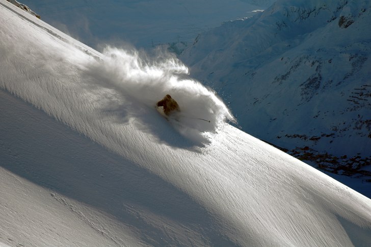 www.kaskjer.com. Foto: Anders Ekkje Slettbø. Åkare: Even Ofstad.