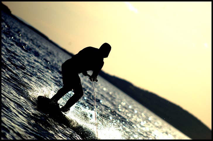 Foto: Niklas Sundin. Åkare: Gustav Snell.