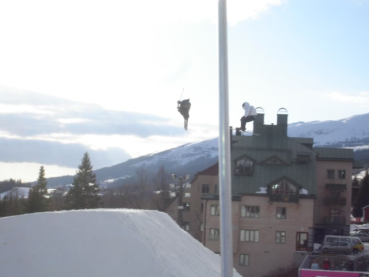 Foto: emma mauritzon. Åkare: okänd.