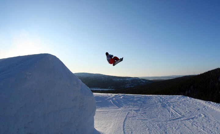 BS720 som jag faktist stompade även om man inte s. Foto: Sasa Toivonen. Åkare: Jonathan von Kraemer.