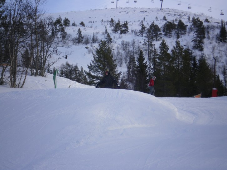 Viggge laddar för en 3:a. Foto: Oscar Faxén. Åkare: Victor Nilsson Lund.