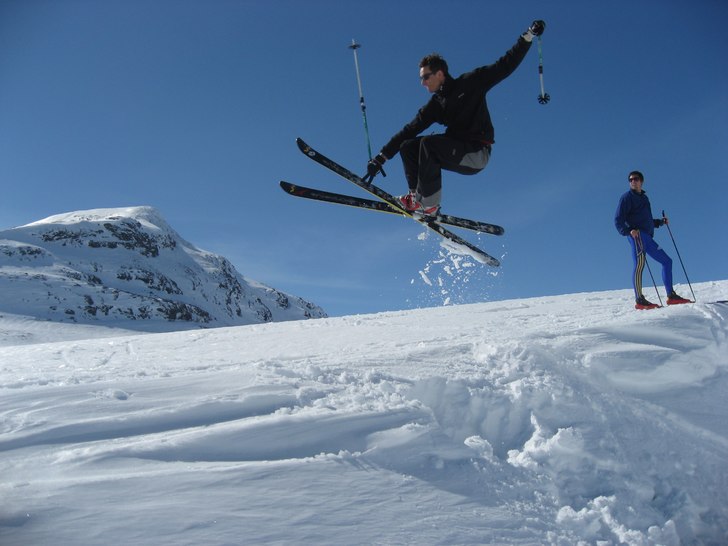 Foto: Oskar Sund. Åkare: Fredrik Johansson.