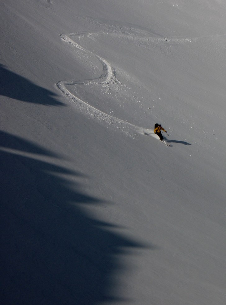 Charlotte tar årets första åk.. Foto: Jonas Tufvesson. Åkare: Charlotte Cederbom.