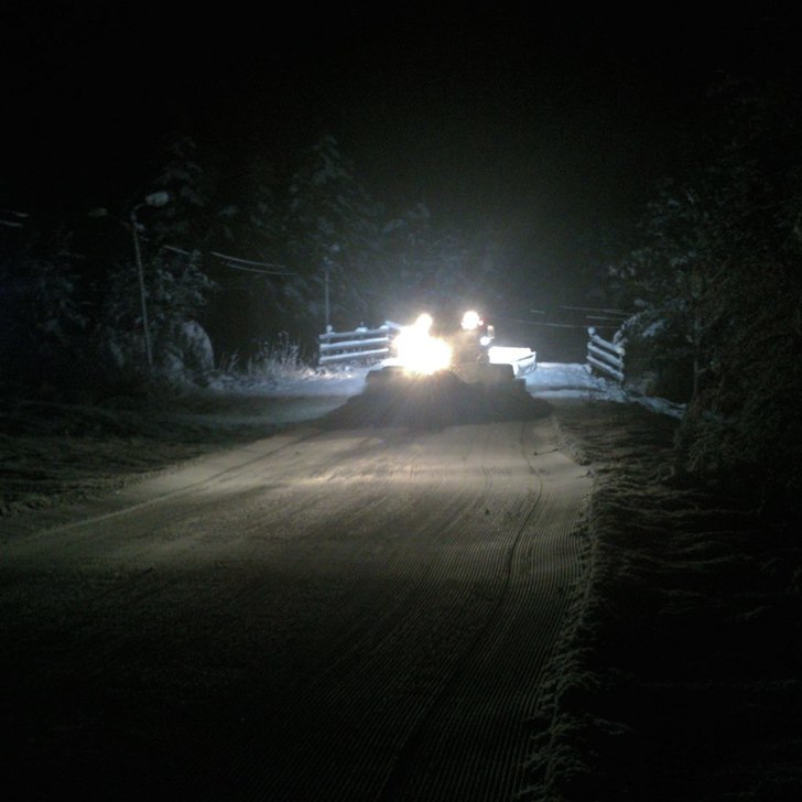 2017
Det snøar på Sogn skisenter.
- 3 grader og.