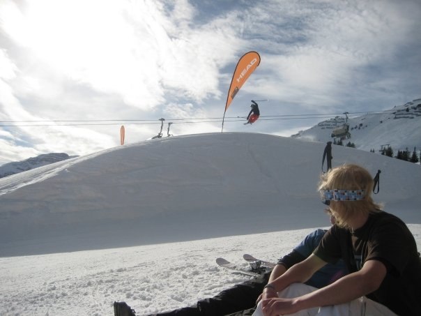 Göttar mig i parken i Lech..