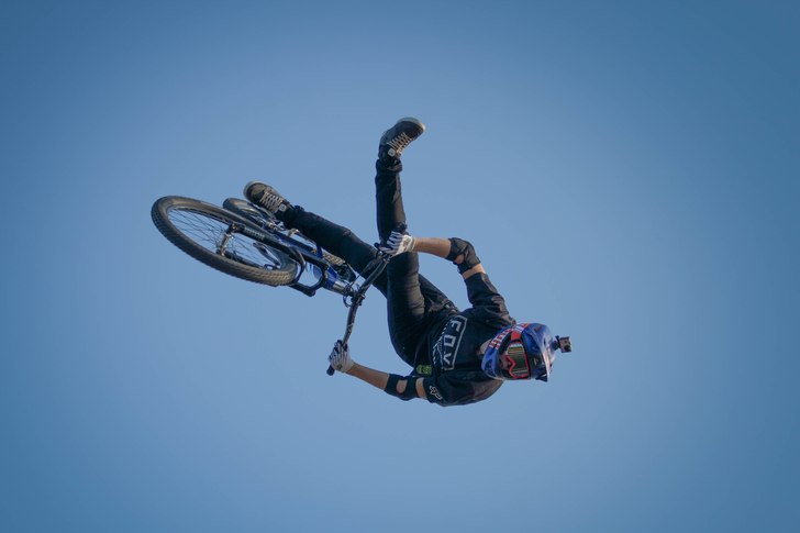 Double Can-can 360 backflip på Martins Söderstr�.