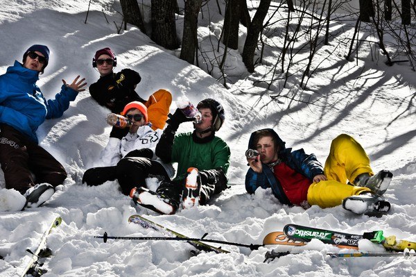 softar galet en solig dag hos nikkeley. Foto: autoutlösare. Åkare: ingen.