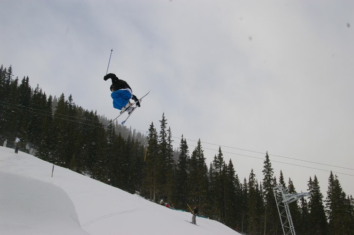 360 turnaround. Foto: Mathilda Lindgren. Åkare: Marcus Petersson.