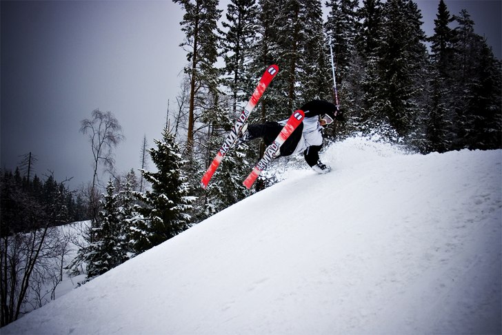 regnig handplant i sidsjön. Åkare: Jonas Hjohlman.