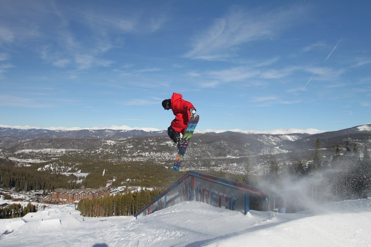 blunt to 50/50. Foto: greg kennagh. Åkare: Gustav Edvall.