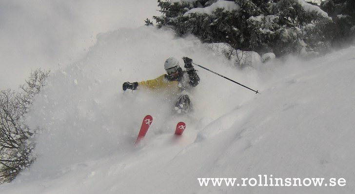 En grym dag med galet mycket puder!

Det sägs j. Foto: www.rollinsnow.se - Per. Åkare: Anton.