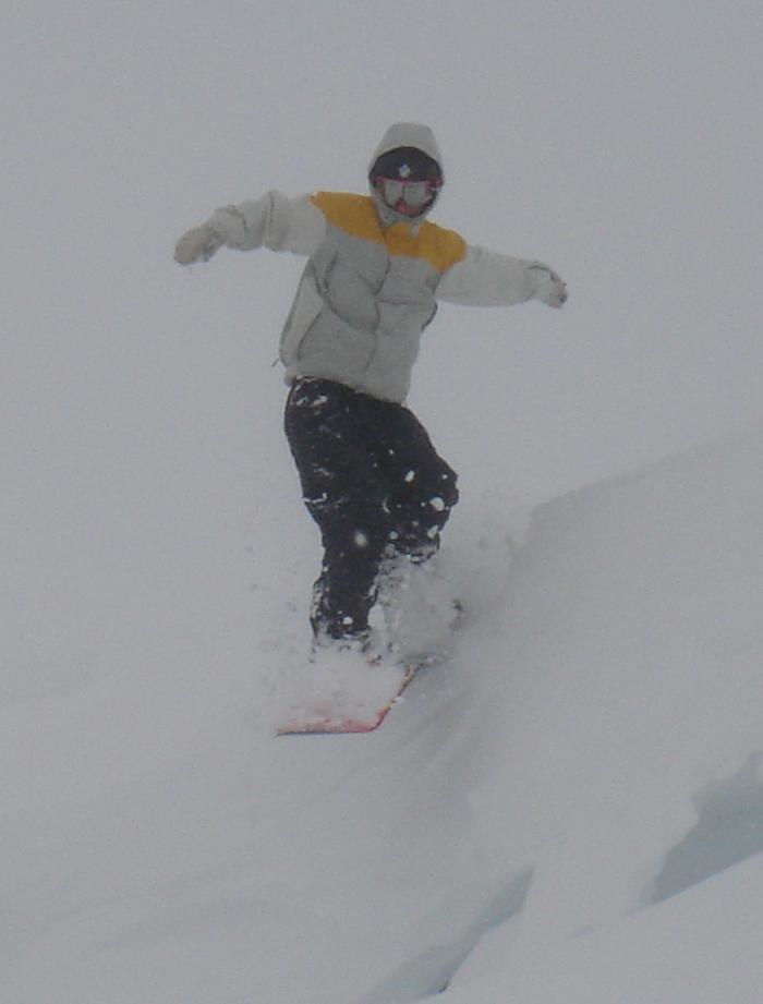 lite snölösåkning. Foto: Douglas Hallström. Åkare: Samuel Dalesjö (jag).