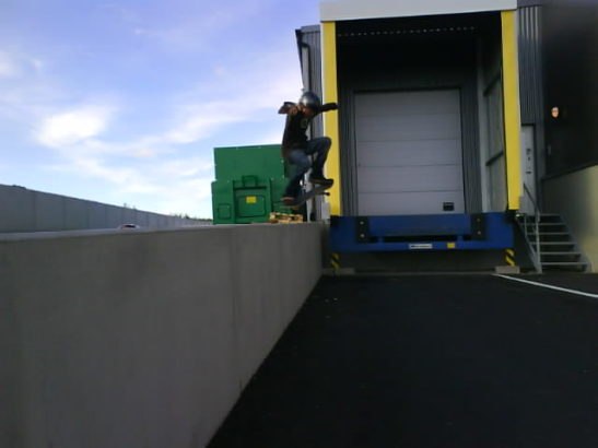 skejtade med emil på ÖoB. Foto: Emil månsson. Åkare: victor larsson.