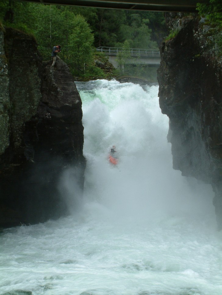 Moneydrop i Voss. Jävla norrmän som drar med en . Foto: Tore Meirik. Åkare: jag.