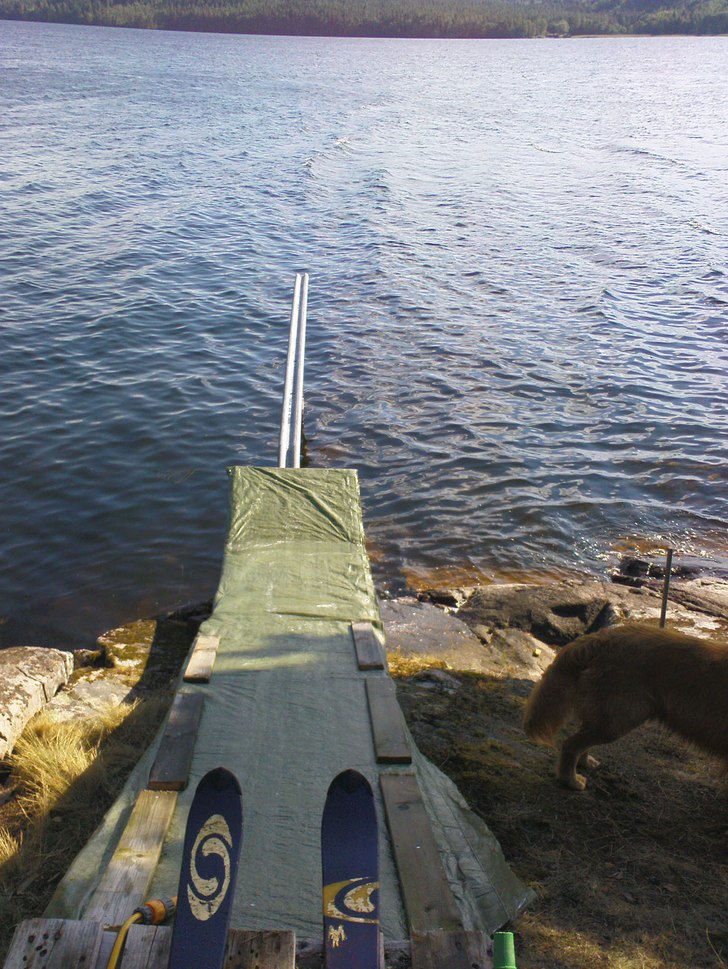 Byggde ett rail och en ramp för att leka lite...o. Foto: fredrik blom.