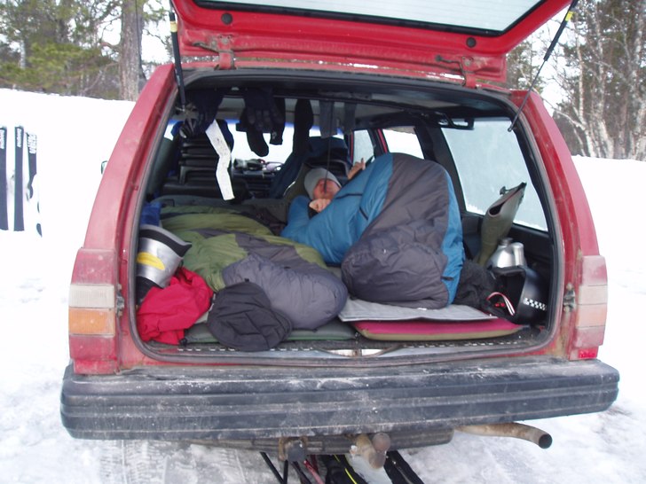 volvo 745 funkar även som husbil!. Foto: Axel Sjölin. Åkare: bror.