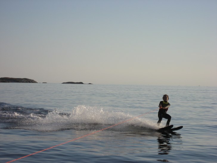 Jävligt perfekt vatten!!. Foto: Louise Lundberg. Åkare: Per Lundberg.