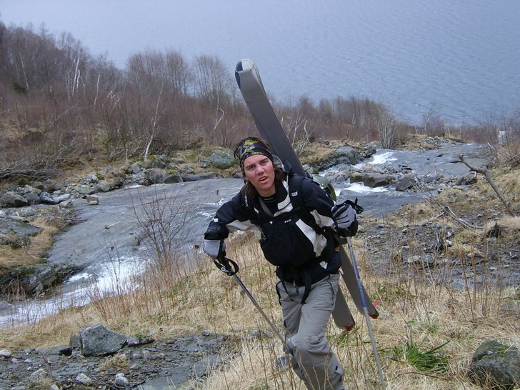 vårskidåkningens baksida. Foto: Micke. Åkare: Jan.