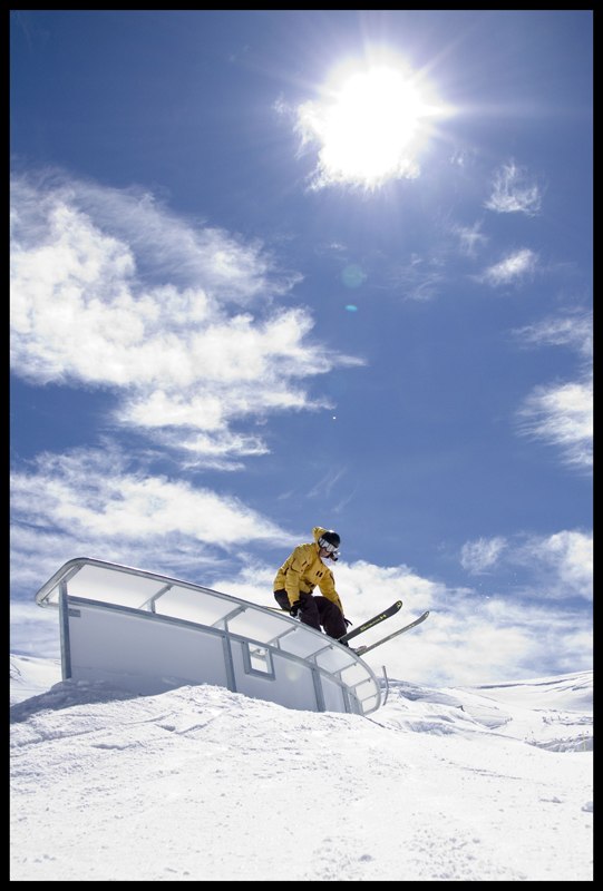 Ett litet rail mitt i sommaren... Foto: Andreas Alm. Åkare: Andreas Hedberg.