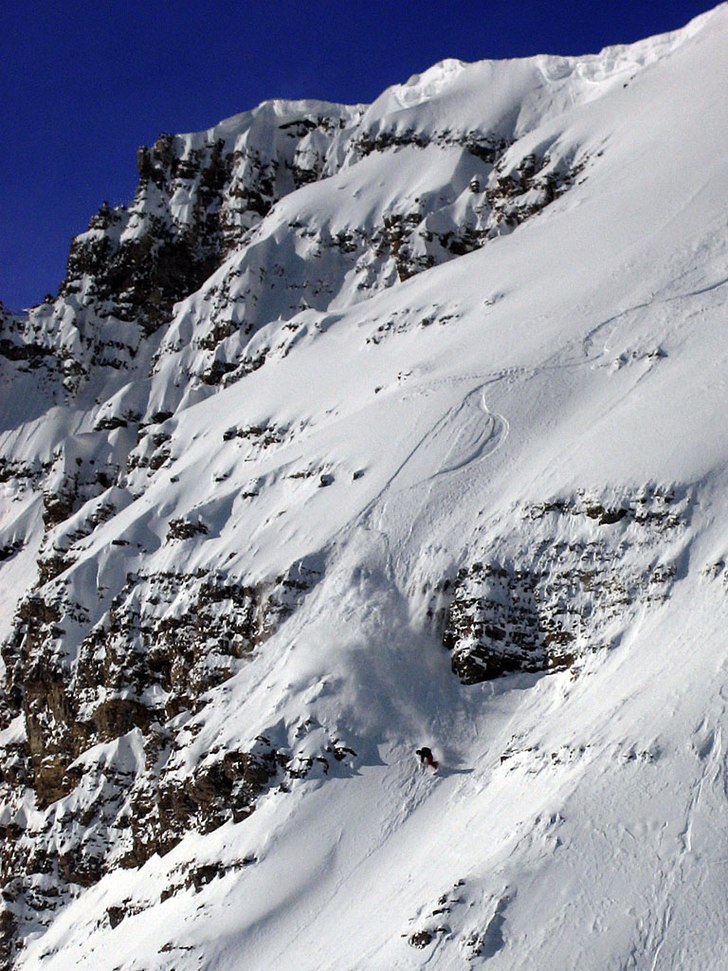 Bra åk, mycket haj..... Foto: Kristian Lidin. Åkare: Markus.