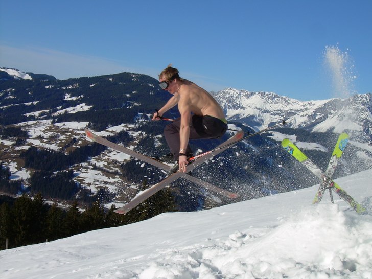 Liftkortet gick ut sista dan men det blev ganska f. Foto: Niklas Ögren. Åkare: Viktor Ronnert.