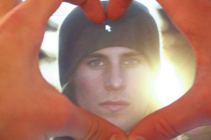 tog en kärleks full bild på henrik windstedt til. Foto: Karl Hurtig Edlund. Åkare: Henrik Windstedt.