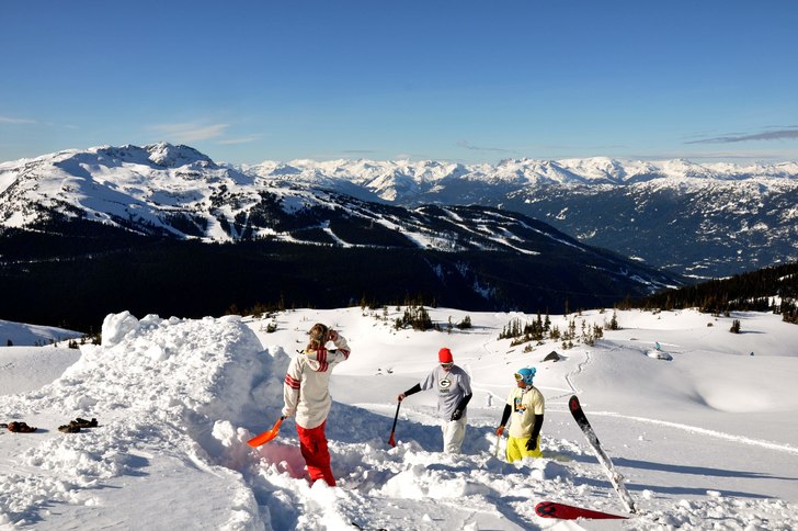 Kickbygge min första dag i Whistler... Foto: Ludwig Andersson. Åkare: Robin Sandberg, John Boer & Gustavo Cederkvist.