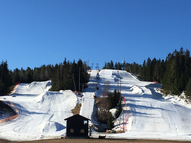 Påskestemning på Snowboard Fun Day
De to store n.