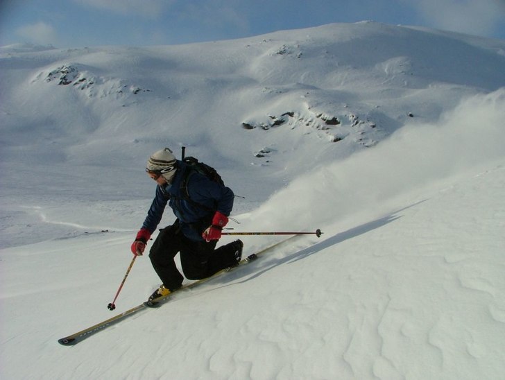 vi tog en tur bort från pisterna och hittade någ. Foto: Henrik Karlsson. Åkare: Klas Tigerström.