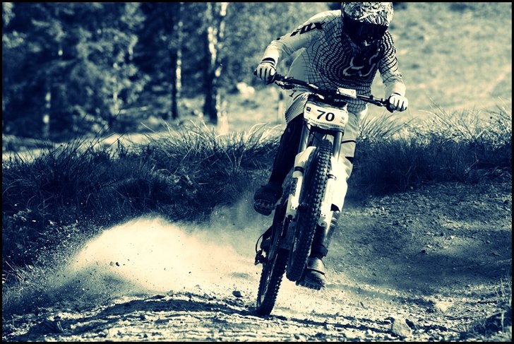 Cyklar. Foto: Niklas Wallner. Åkare: Herman Ölund.