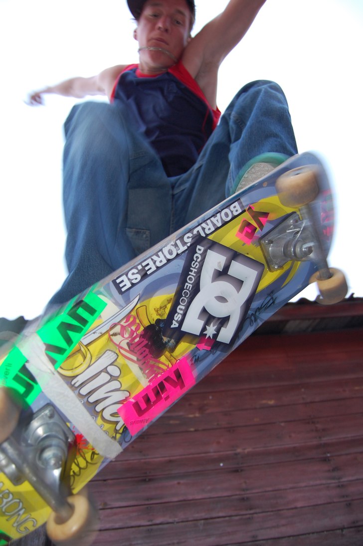Johan hoppar sönder mig;). Foto: Jonas Fahlen. Åkare: Johan olsson.