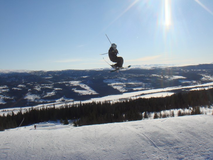 Foto: Isak Hemmingsson. Åkare: Jesper Tjäder.