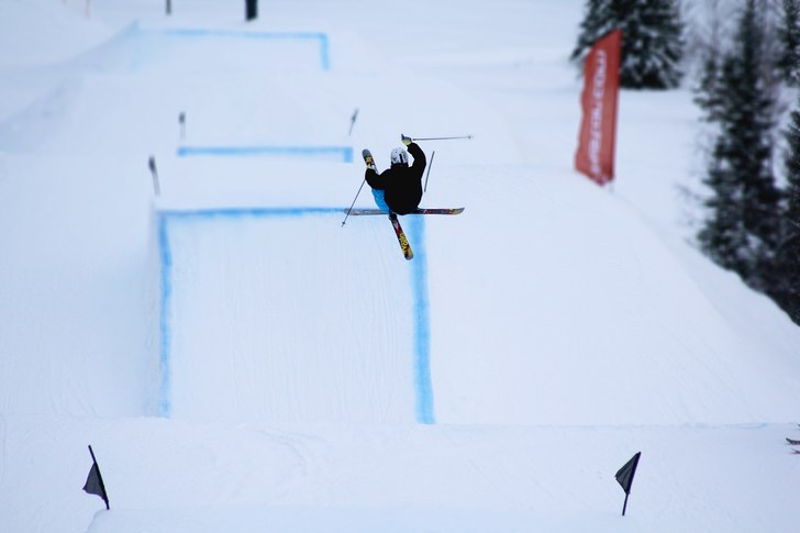 Niklas cork 5a. Foto: Marcus Olsson. Åkare: Niklas Höiem.