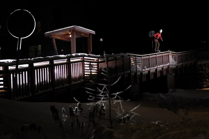 8 meters glid sedan 270 dropp av!

http://mattia. Foto: thomas. Åkare: Mattias.