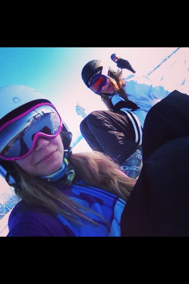 Yöö. Foto: Jaag. Åkare: Simone, jag.