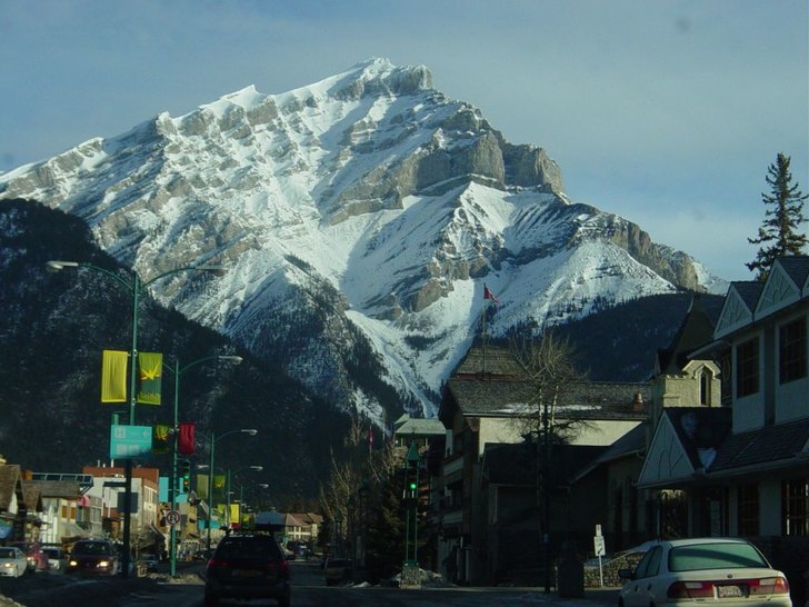 Huvudgatan i Banff.. Foto: Henke.