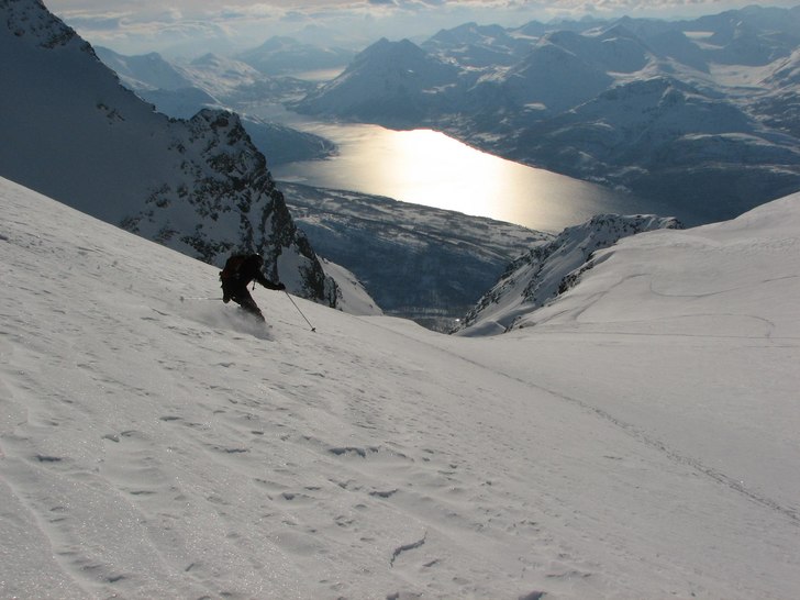 Foto: Roar Berg. Åkare: Håvard.
